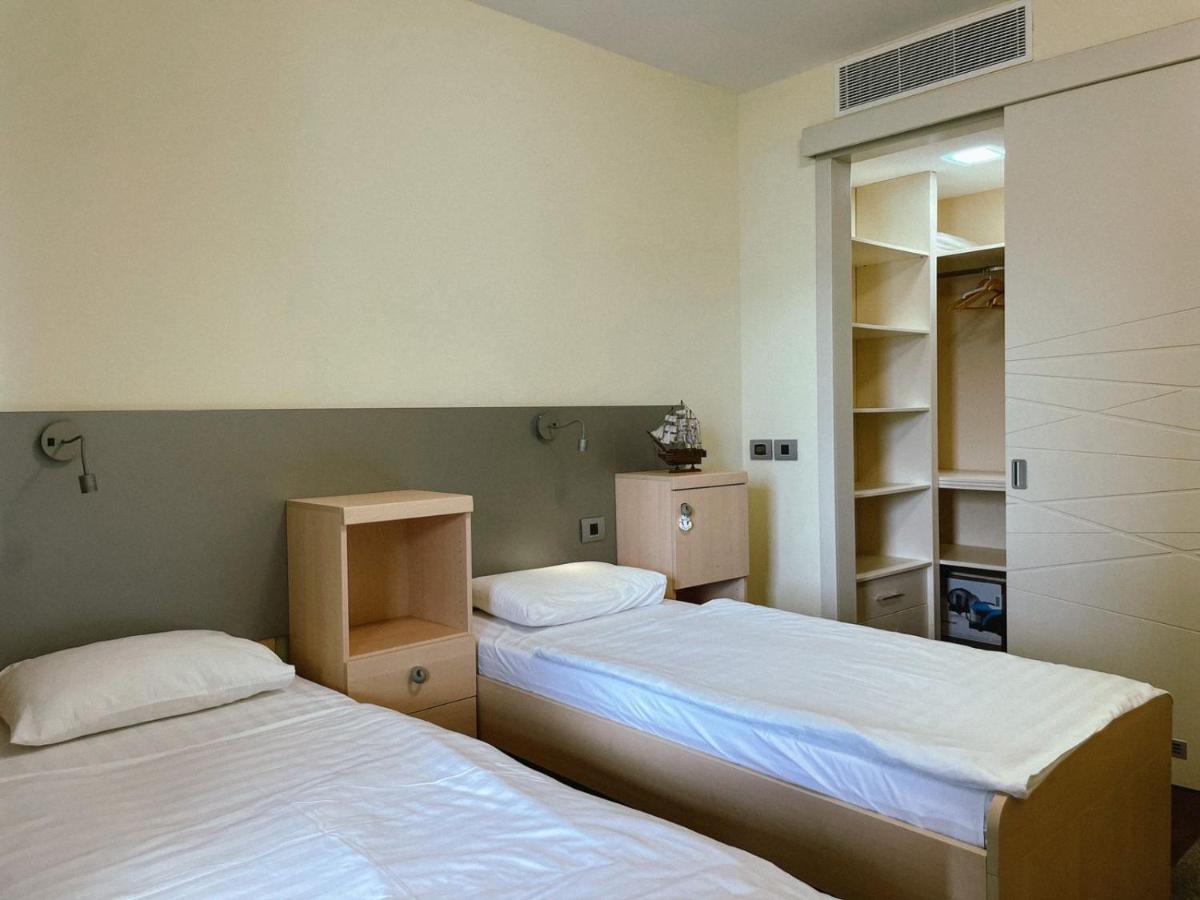 Oziris Apartment Budva Eksteriør billede
