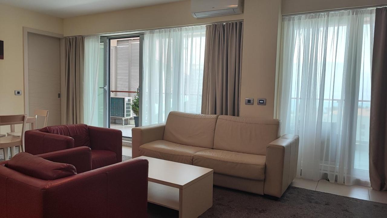 Oziris Apartment Budva Eksteriør billede